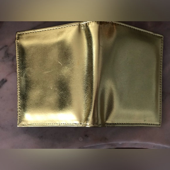 Le chateau Gold wallet. Unused. - Picture 4 of 4